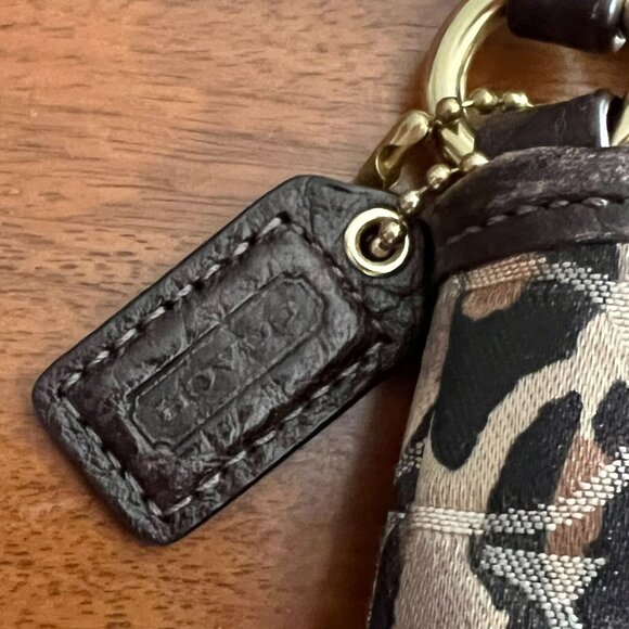 Coach Madison Top Handle Wristlet Pouch In Ocelot - Vintage - EUC - Picture 4 of 12